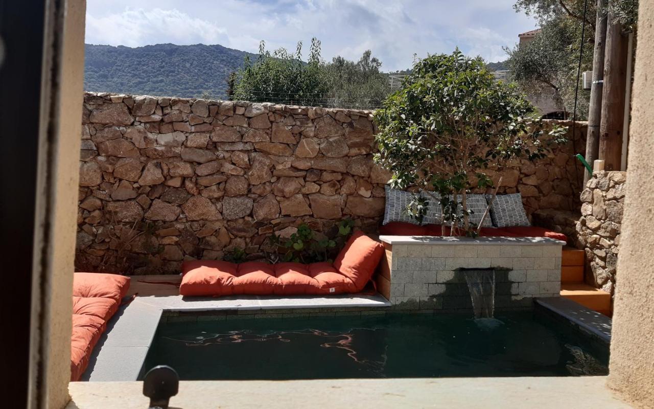 Maison 2 Chambres Et Piscine Chauffee Entre L'Ile Rousse Et Monticello Dış mekan fotoğraf